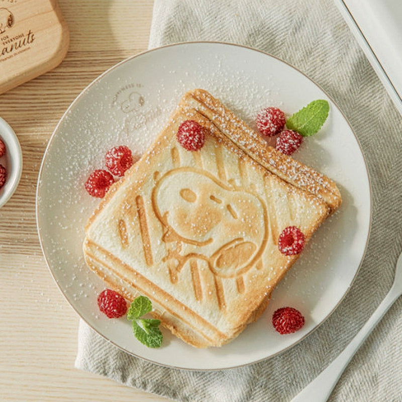 Snoopy Waffle Machine